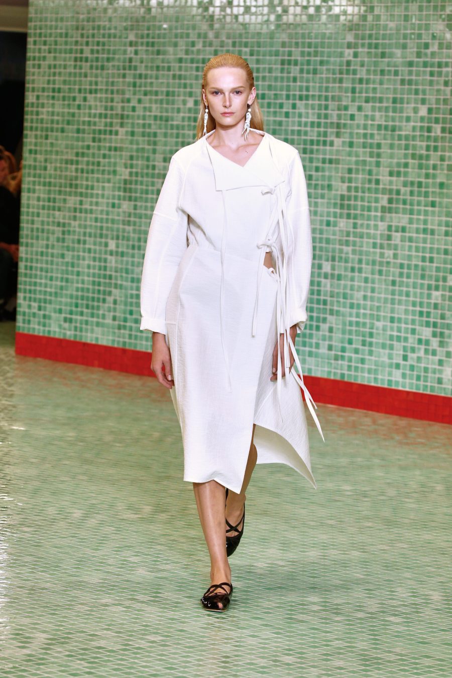 TB_SS25_SHOW_Look32_2x3